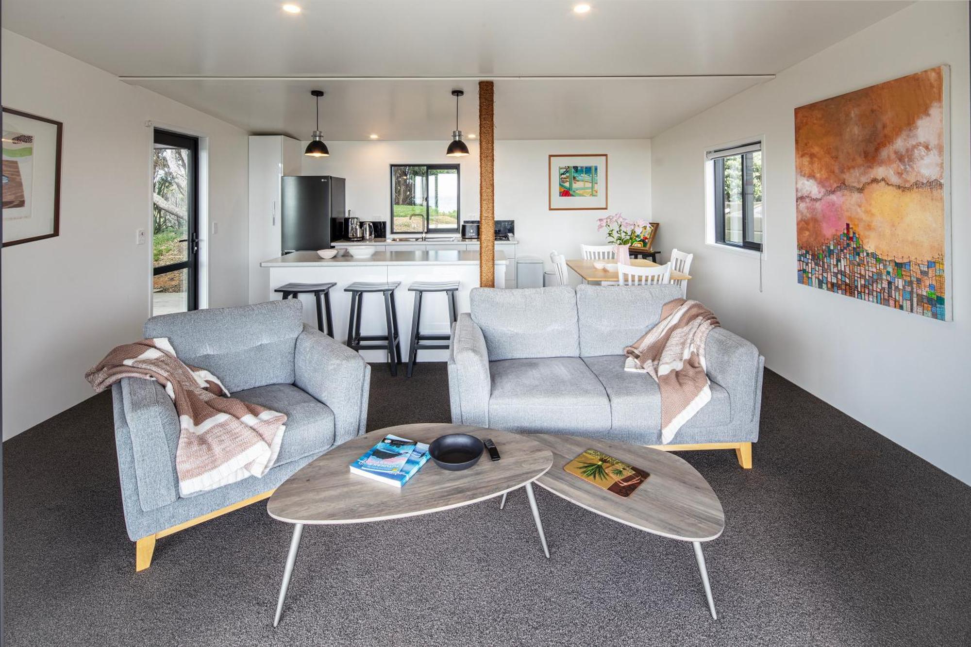 The Lighthouse Lookout Bed & Breakfast Tutukaka Bagian luar foto