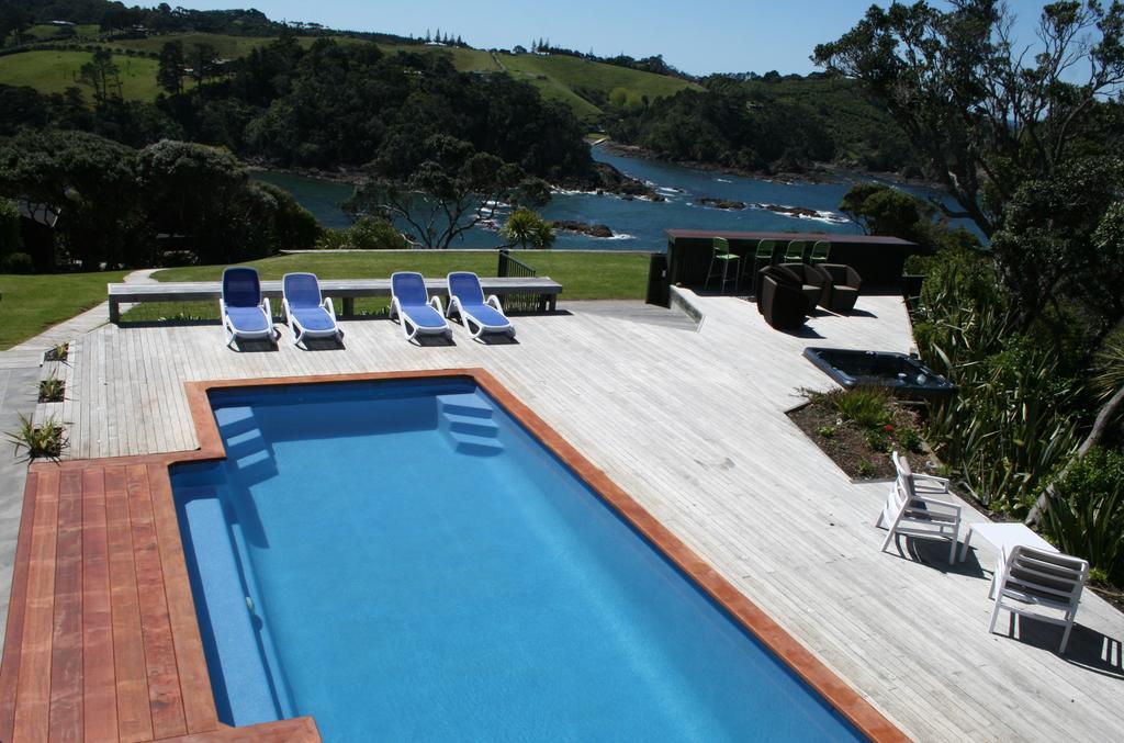 The Lighthouse Lookout Bed & Breakfast Tutukaka Bagian luar foto