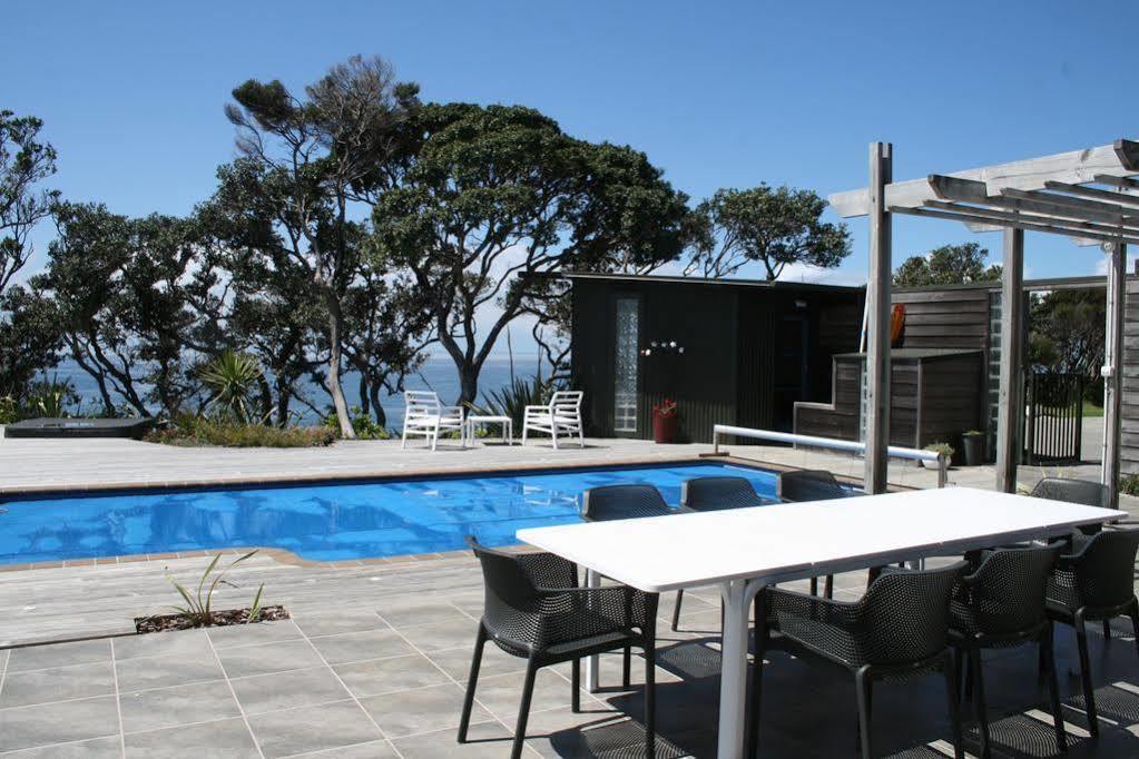 The Lighthouse Lookout Bed & Breakfast Tutukaka Bagian luar foto